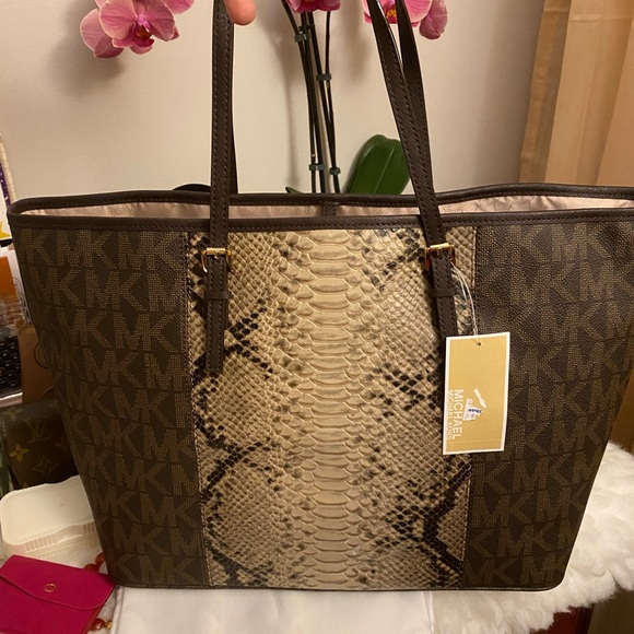 Michael Kors (neverful) - Picture 1 of 11